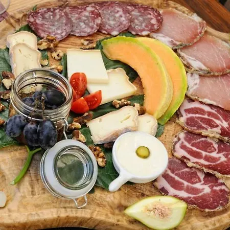 D'hôtes - La Rose Des Champs Lachelle